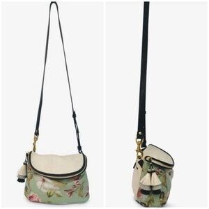 Kempton and Co English Garden mini Windbourne NEW